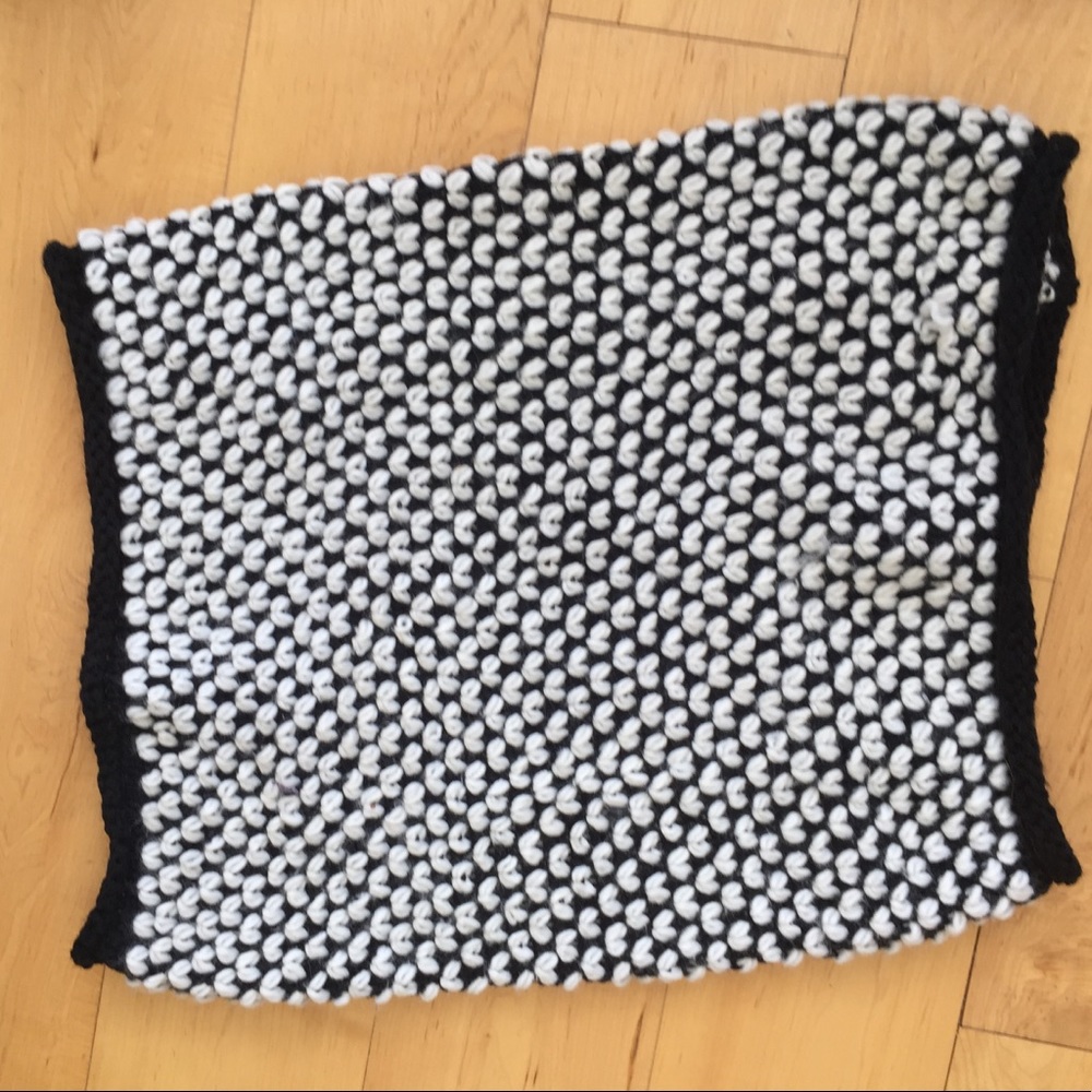 Steve Madden Knit Scarf